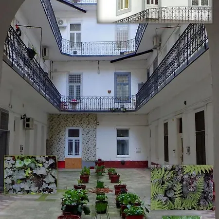 Elizavarlak * Budapešť